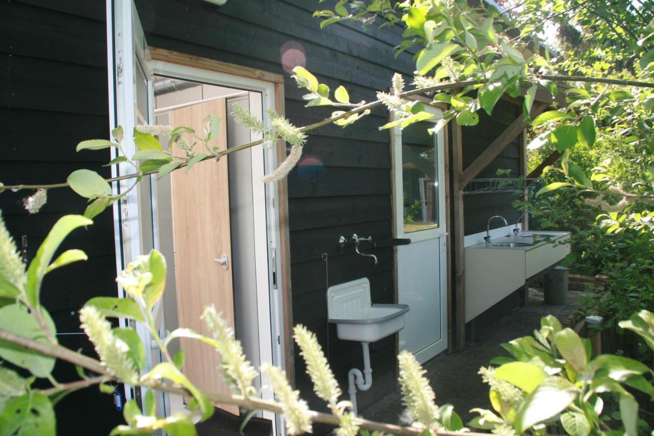 Trekkershut Hotel Beilen Bagian luar foto