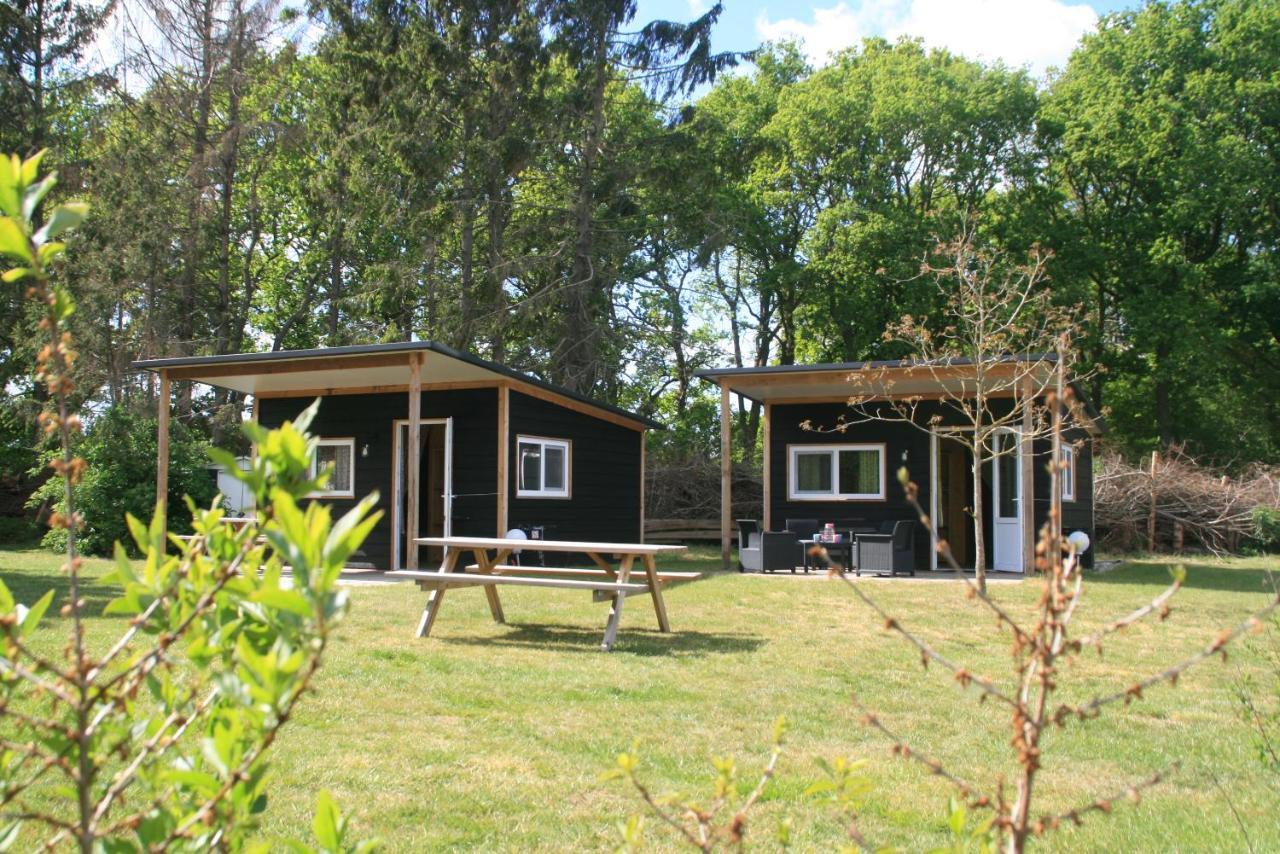 Trekkershut Hotel Beilen Bagian luar foto