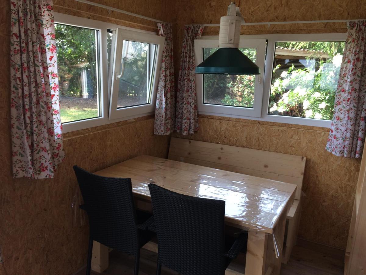 Trekkershut Hotel Beilen Bagian luar foto